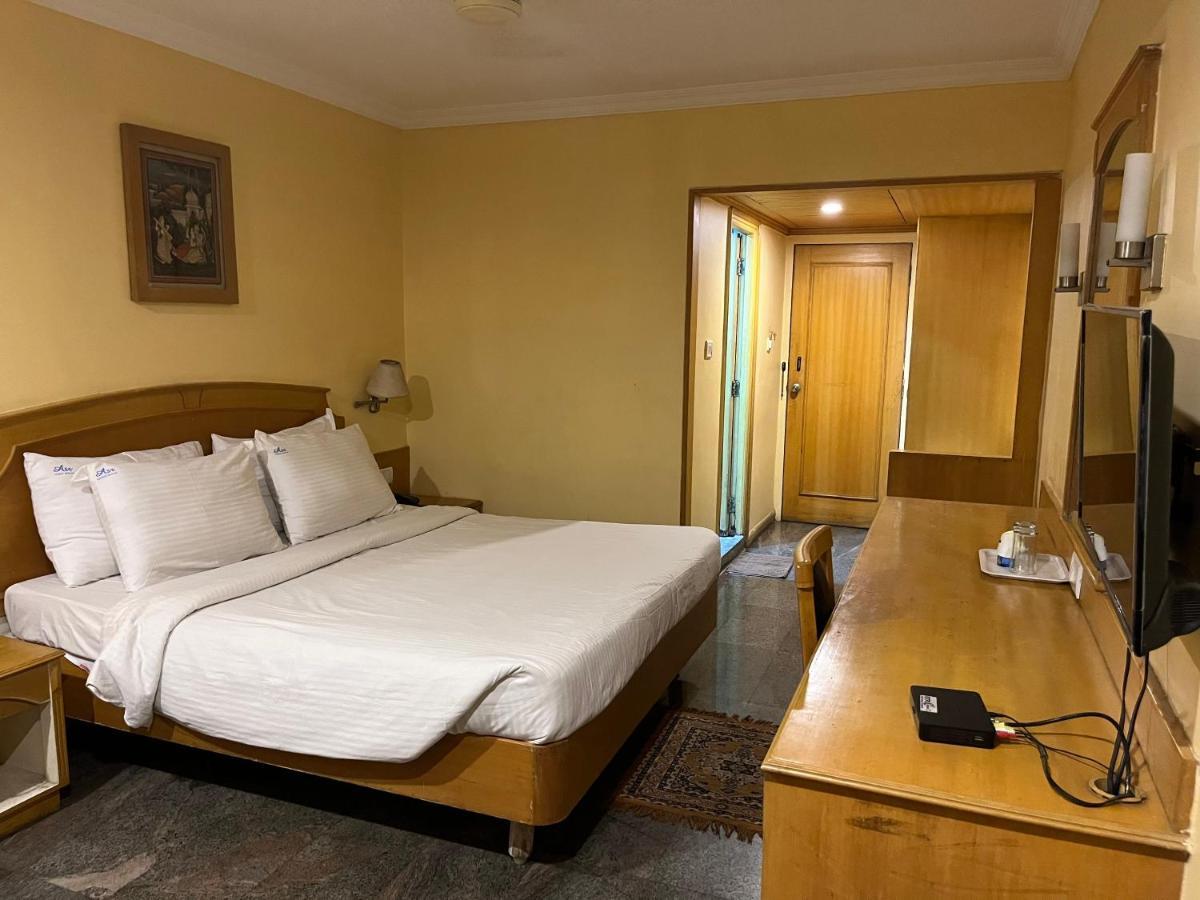 Asr Guesthouse Tirupati Buitenkant foto