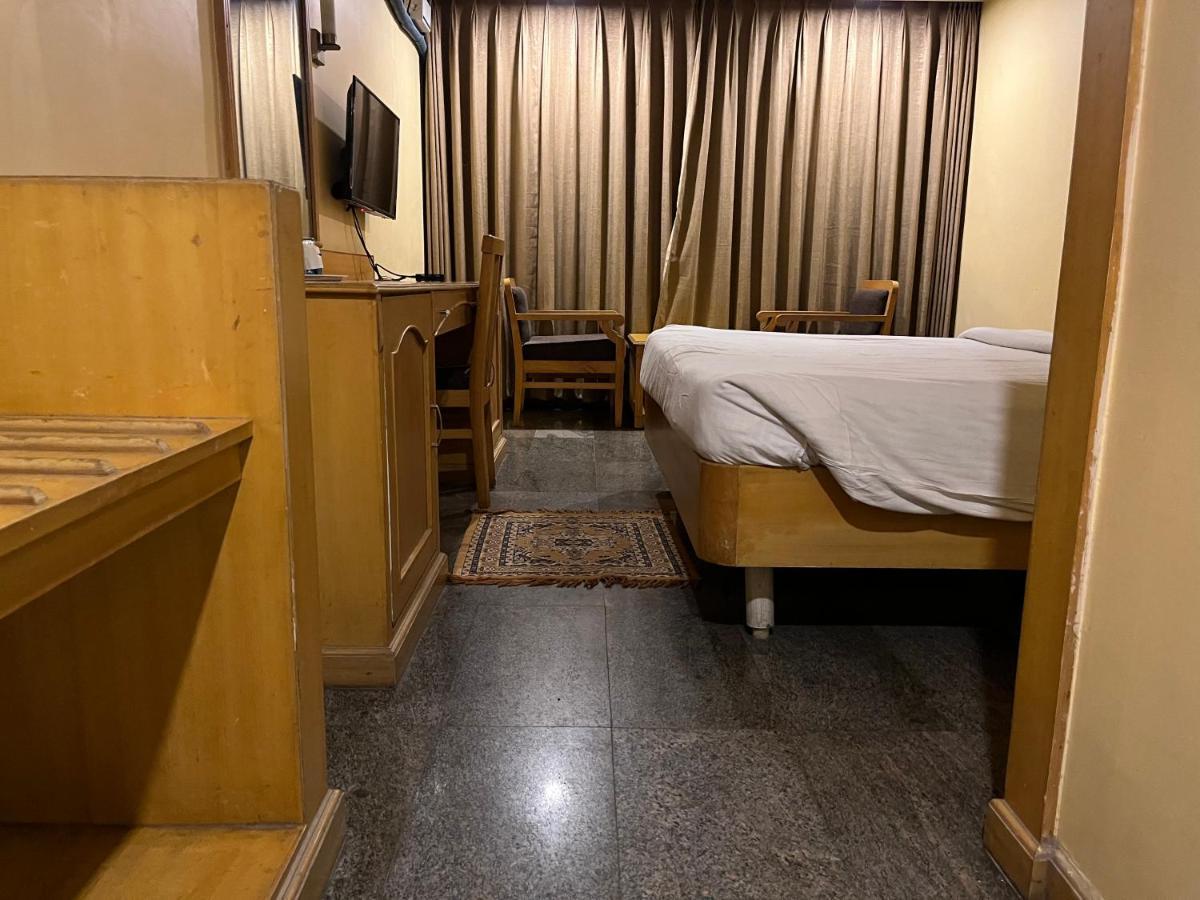 Asr Guesthouse Tirupati Buitenkant foto